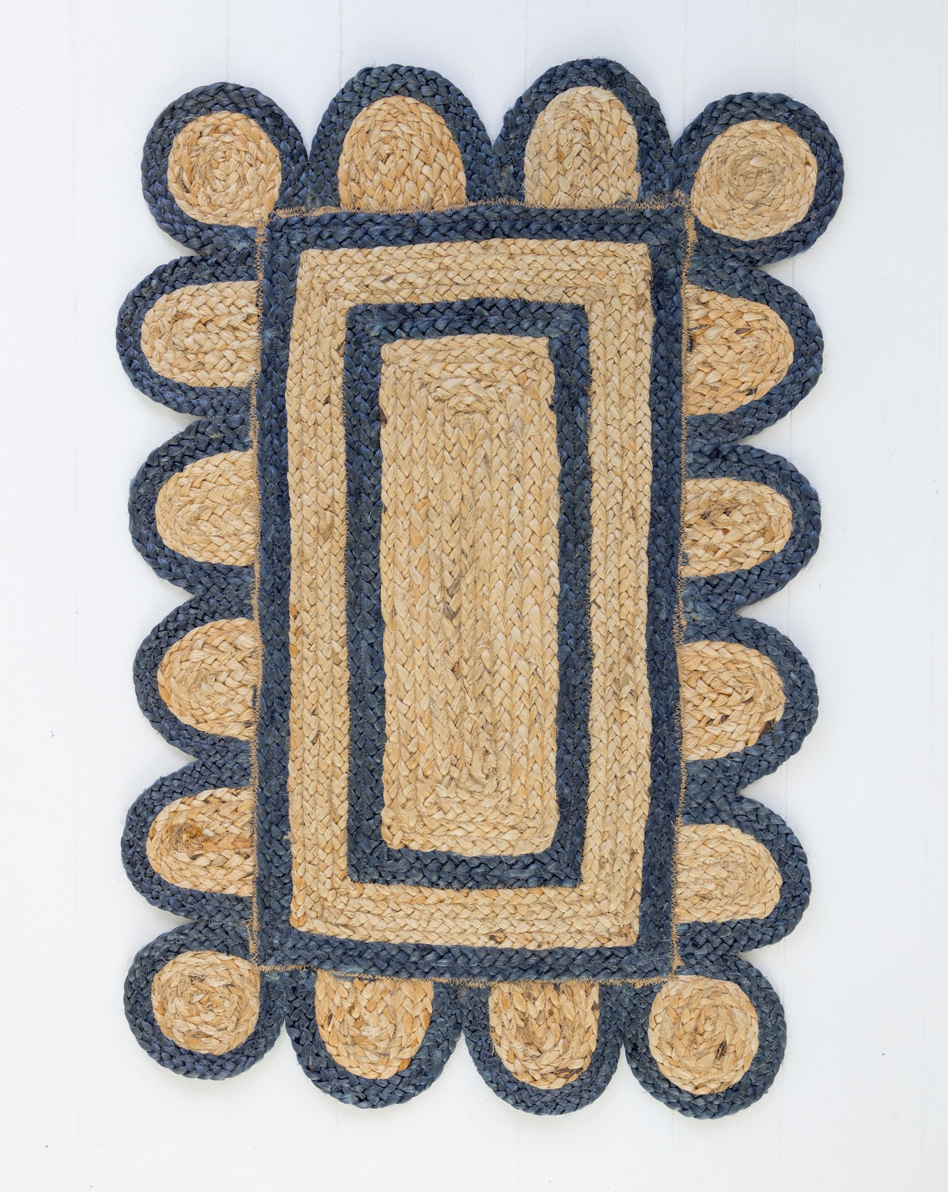 Navy Scalloped Jute Rug