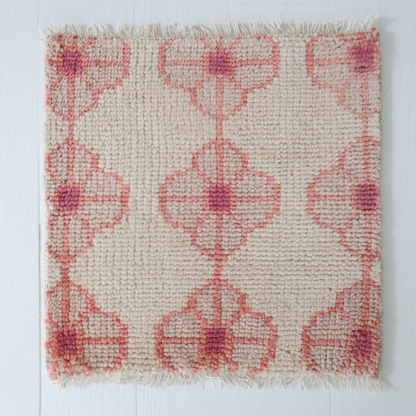 Dee Rug Sample