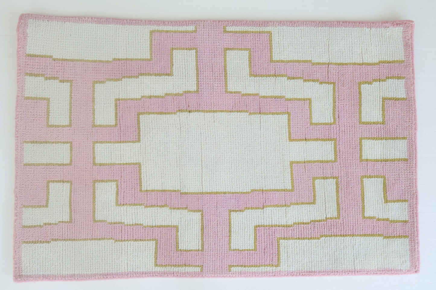 Hand-knotted geometric wool rug in blush, ivory, and olive with a modern linear pattern – Ella Rug by Locust Lane Rugs