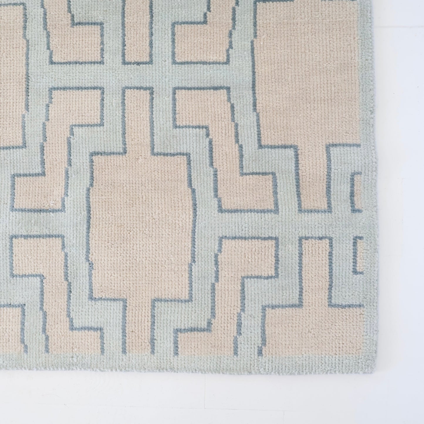 Stella Modern Oushak Rug