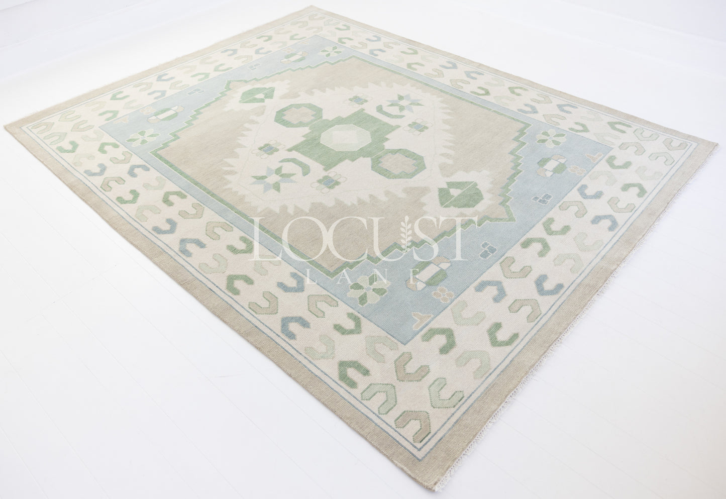 Ivy Modern Oushak Rug