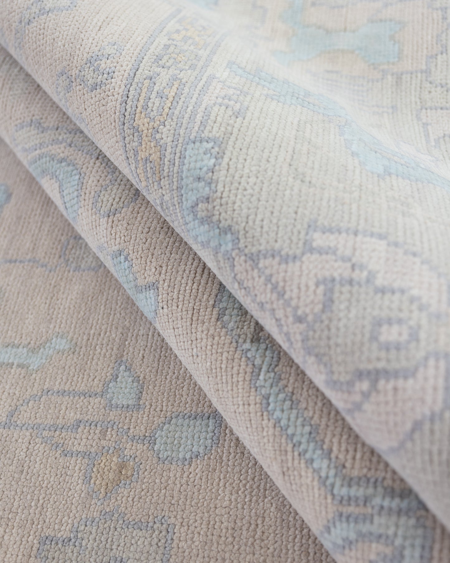 Bunny Modern Oushak Rug
