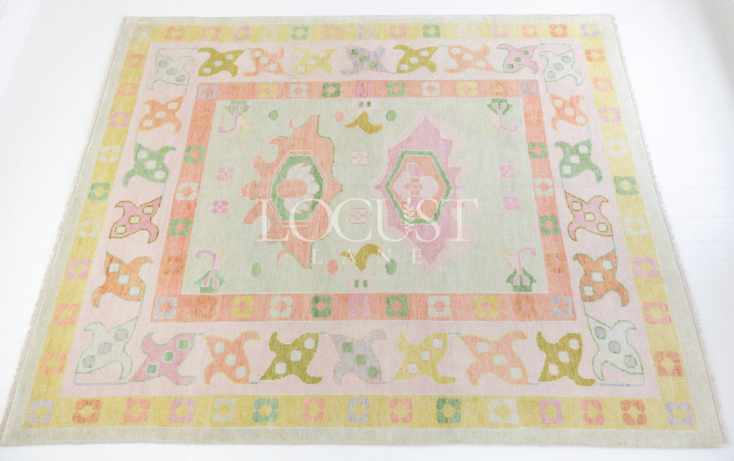 Hill Modern Oushak Rug