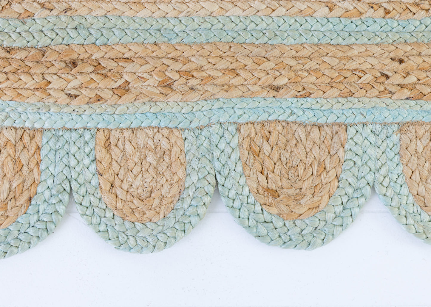 Sea Blue Scalloped Jute Mini Rug