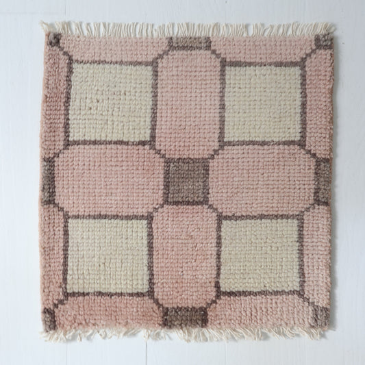 Delilah Rug Sample