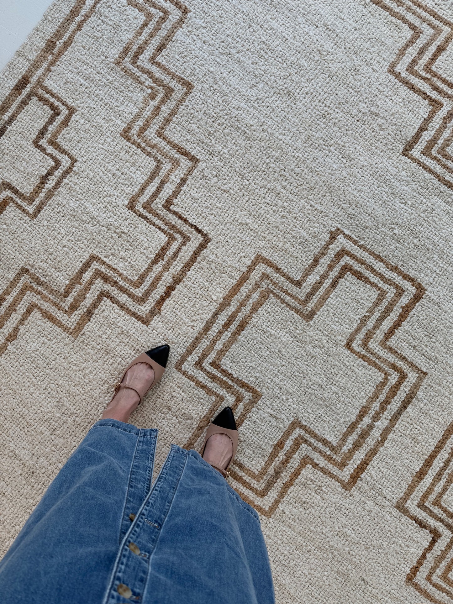 Willa Hand Spun Jute Rug